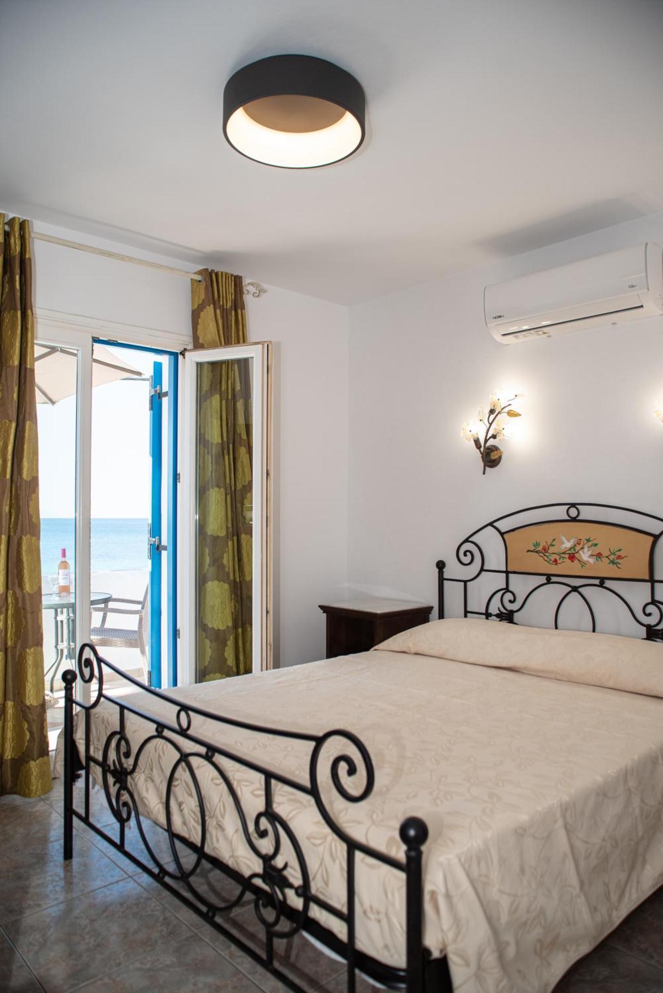 Deep Blue Aparthotel Agios Prokopios  Luaran gambar